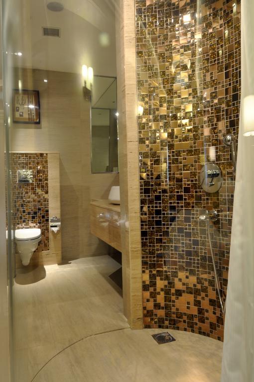 The Cove Hotel Panchkula Habitación foto